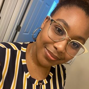 Meet your Posher, Rheanna